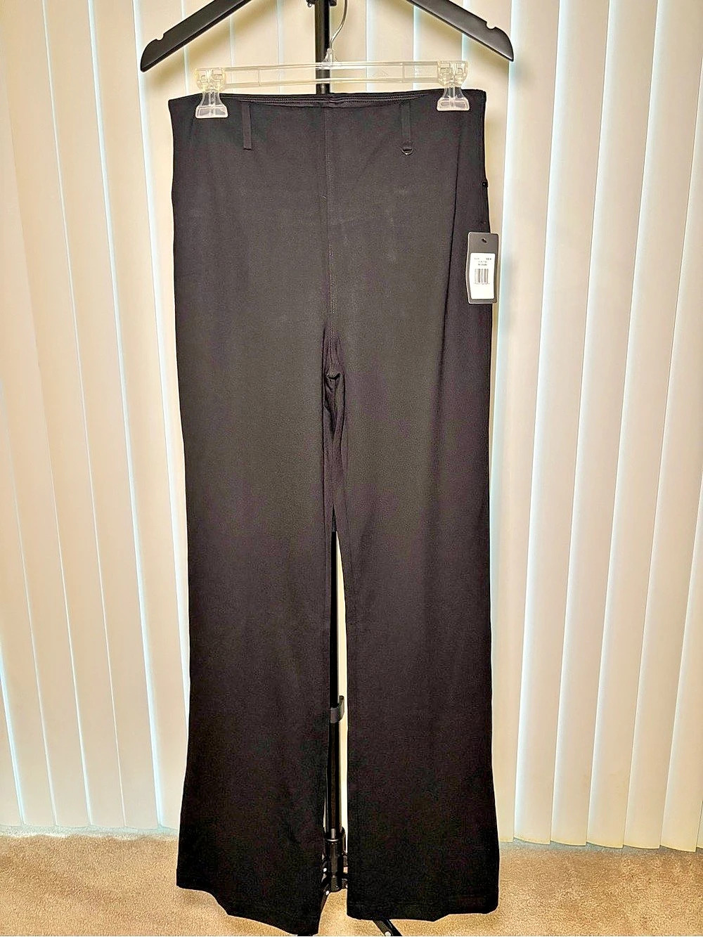 LYSSE New York Ponte Pants in Black NWT Size Medium